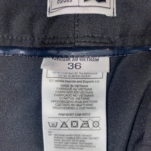 Adidas Flat Front Black Men’s Shorts Size 36 EUC - Picture 4 of 4